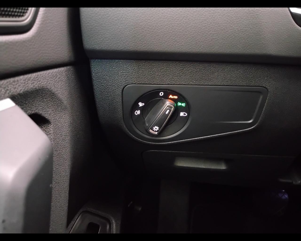 VOLKSWAGEN Tiguan II 2021 - Tiguan 1.5 tsi Elegance 150cv dsg