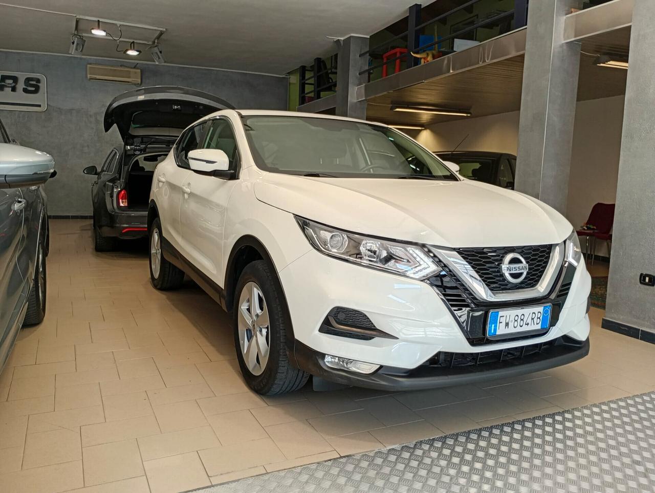 Nissan Qashqai 1.5 dCi 115 CV DCT Business