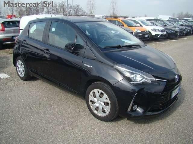 TOYOTA Yaris Yaris III 2017 5p 1.5h Active - FM852DH
