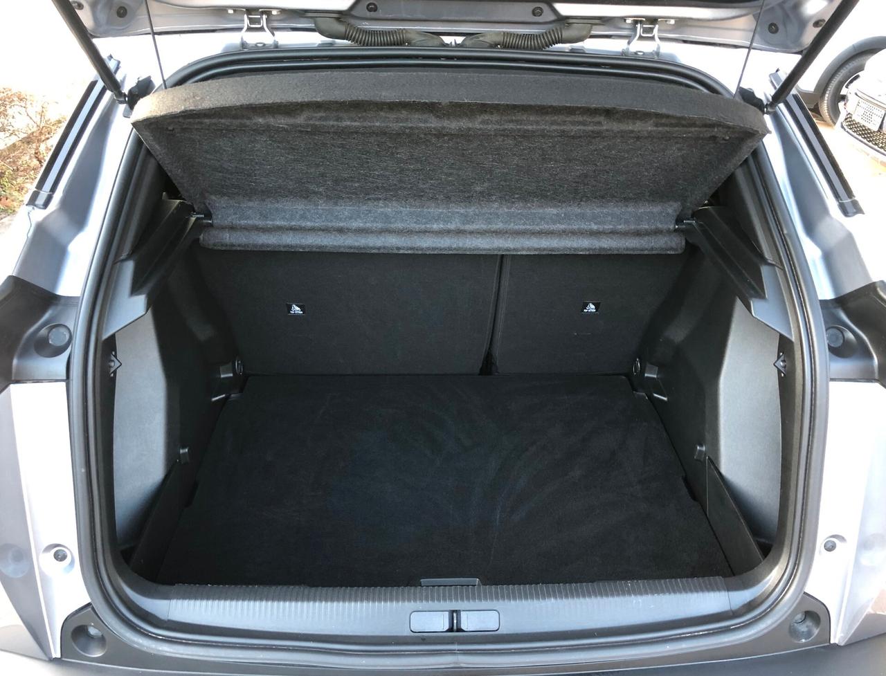 Peugeot 2008 PureTech 100 S&S Allure