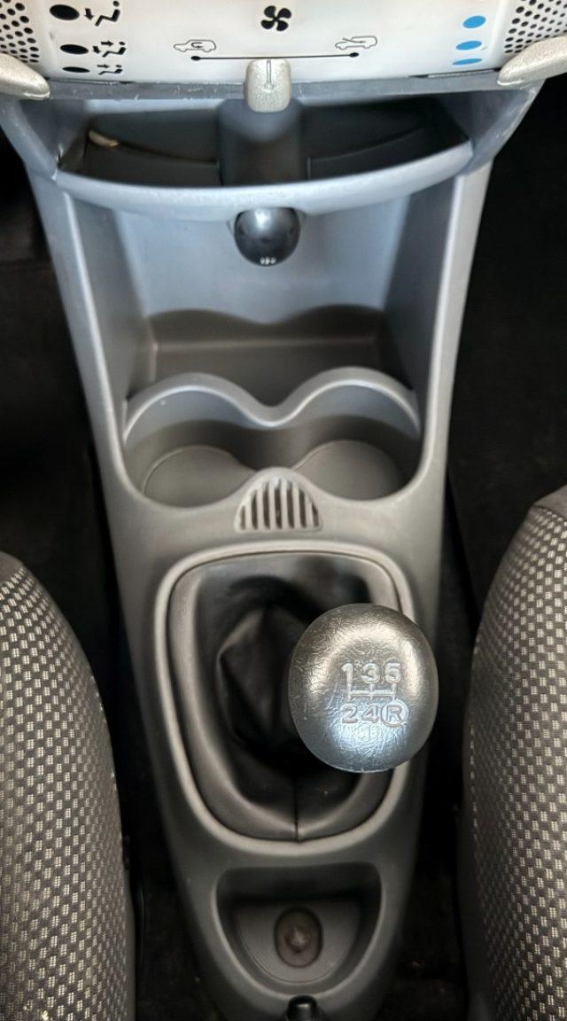 TOYOTA Aygo 1.0 12V VVT-i 5 porte