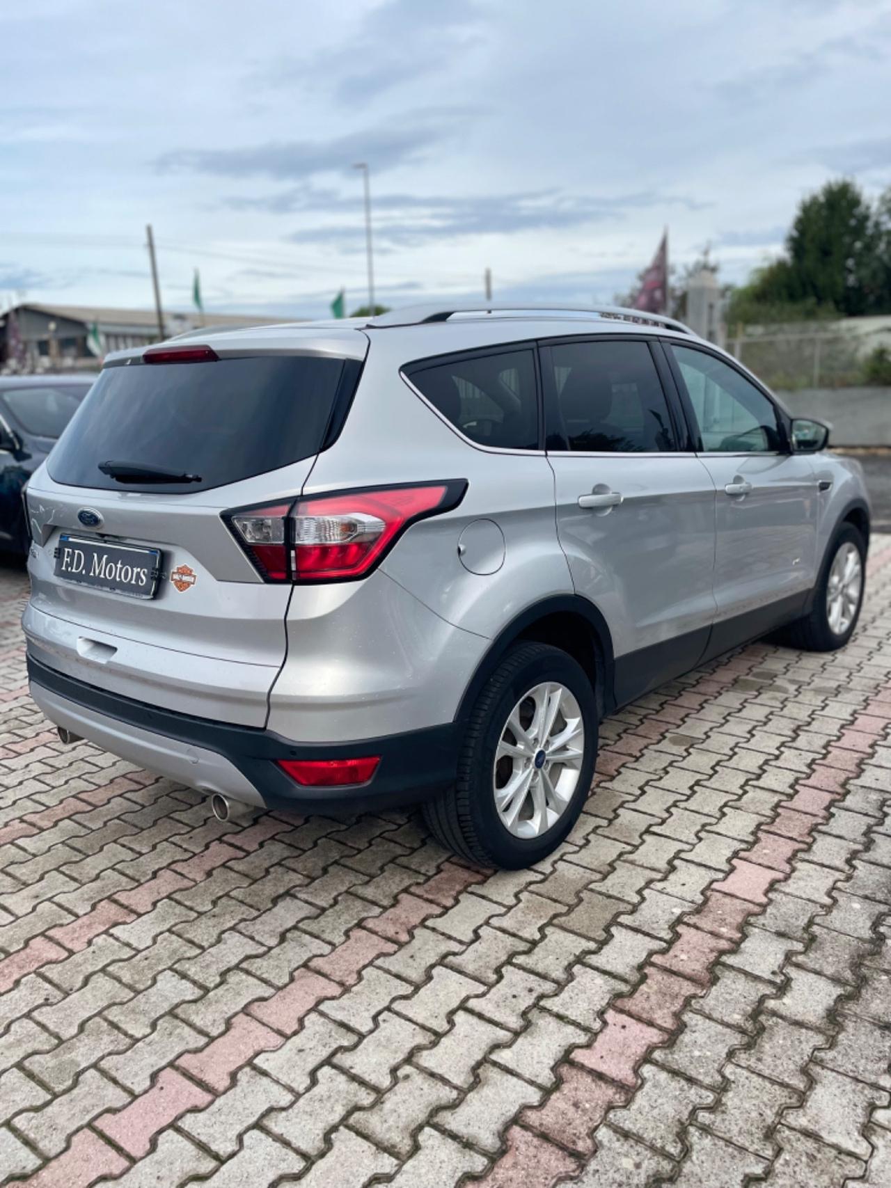 Ford Kuga 2.0 TDCI 150 CV S&S 4WD Powershift Vignale