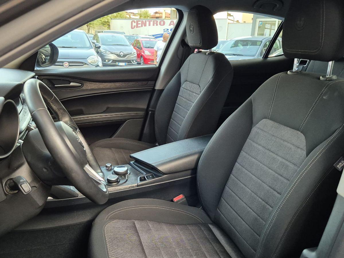 ALFA ROMEO - Stelvio - 2.2 T.diesel 190 CV AT8 Q4
