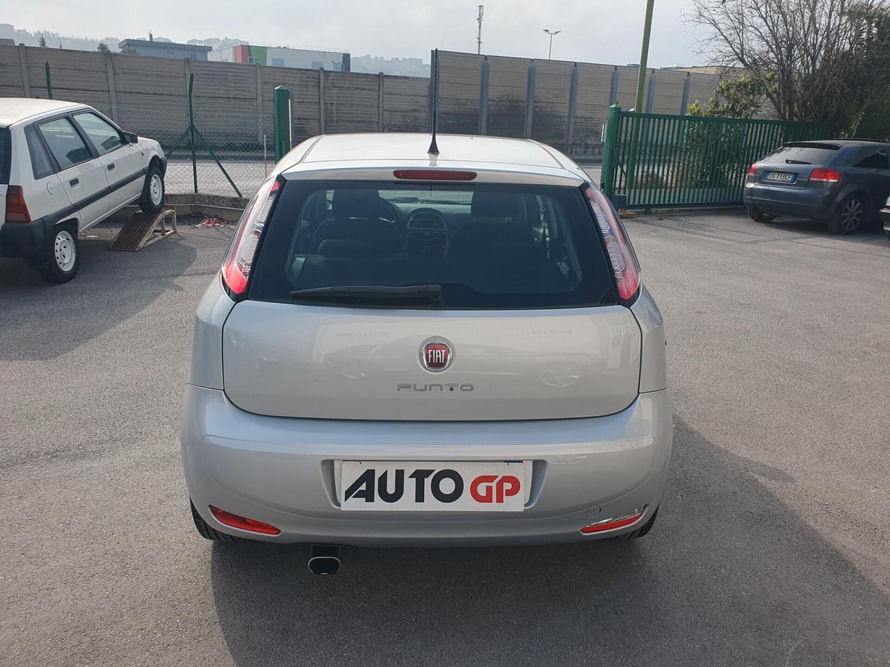Fiat Punto evo 1.2 8V benzina Neopatent 2015