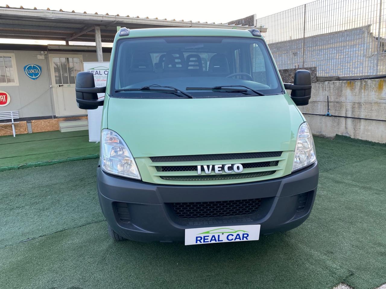 Iveco Daily 3.0-35C15 Ribaltabile Trilaterale 7 Posti