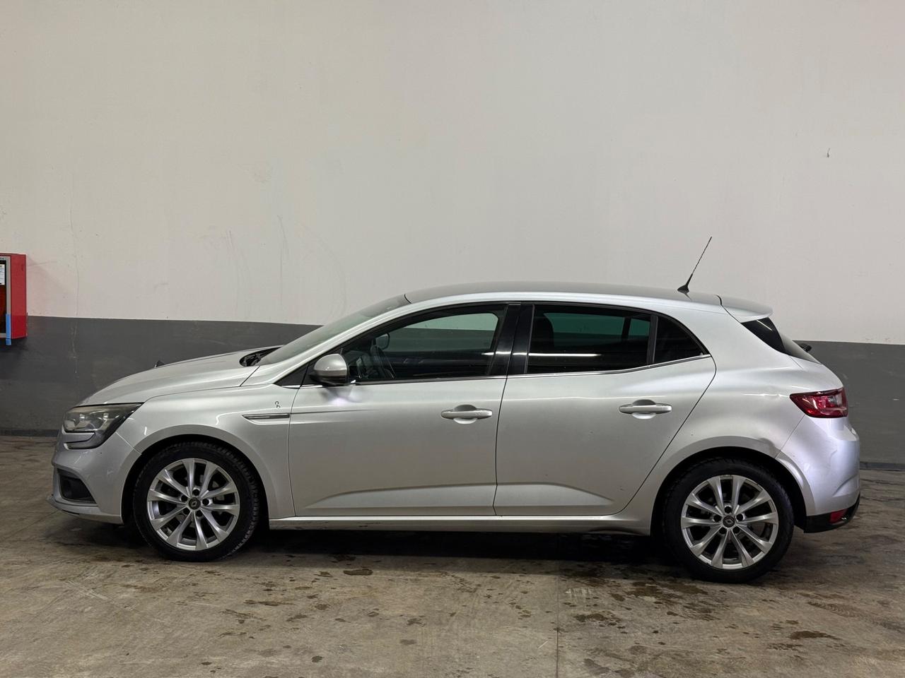Renault Megane Mégane dCi 8V 110 CV EDC Energy Bose