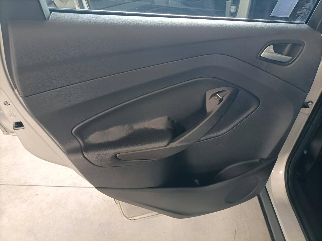 Ford Kuga 2.0 TDCI 120 CV S&S 2WD Powershift Business 09/2019