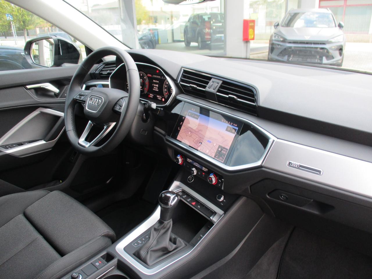 Audi Q3 35 TDI S tronic line edition