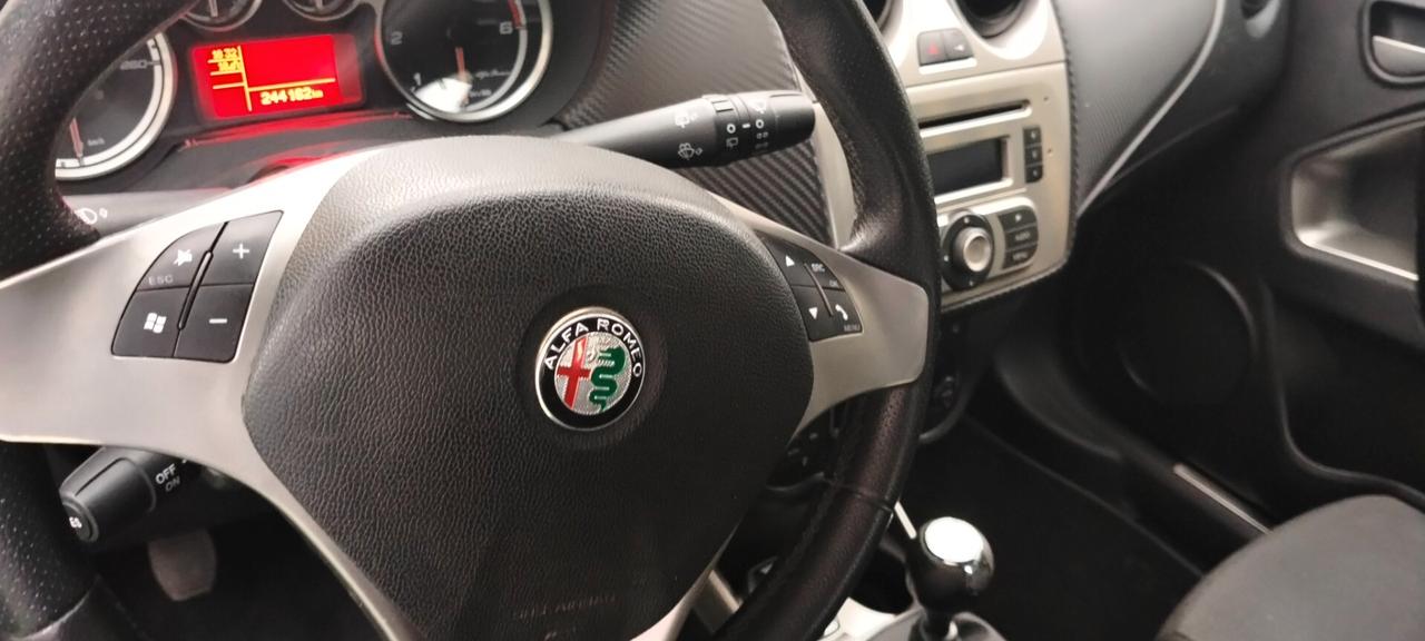 Alfa Romeo MiTo 1.3 JTDm-2 95 CV S&S Distinctive Sport Pack