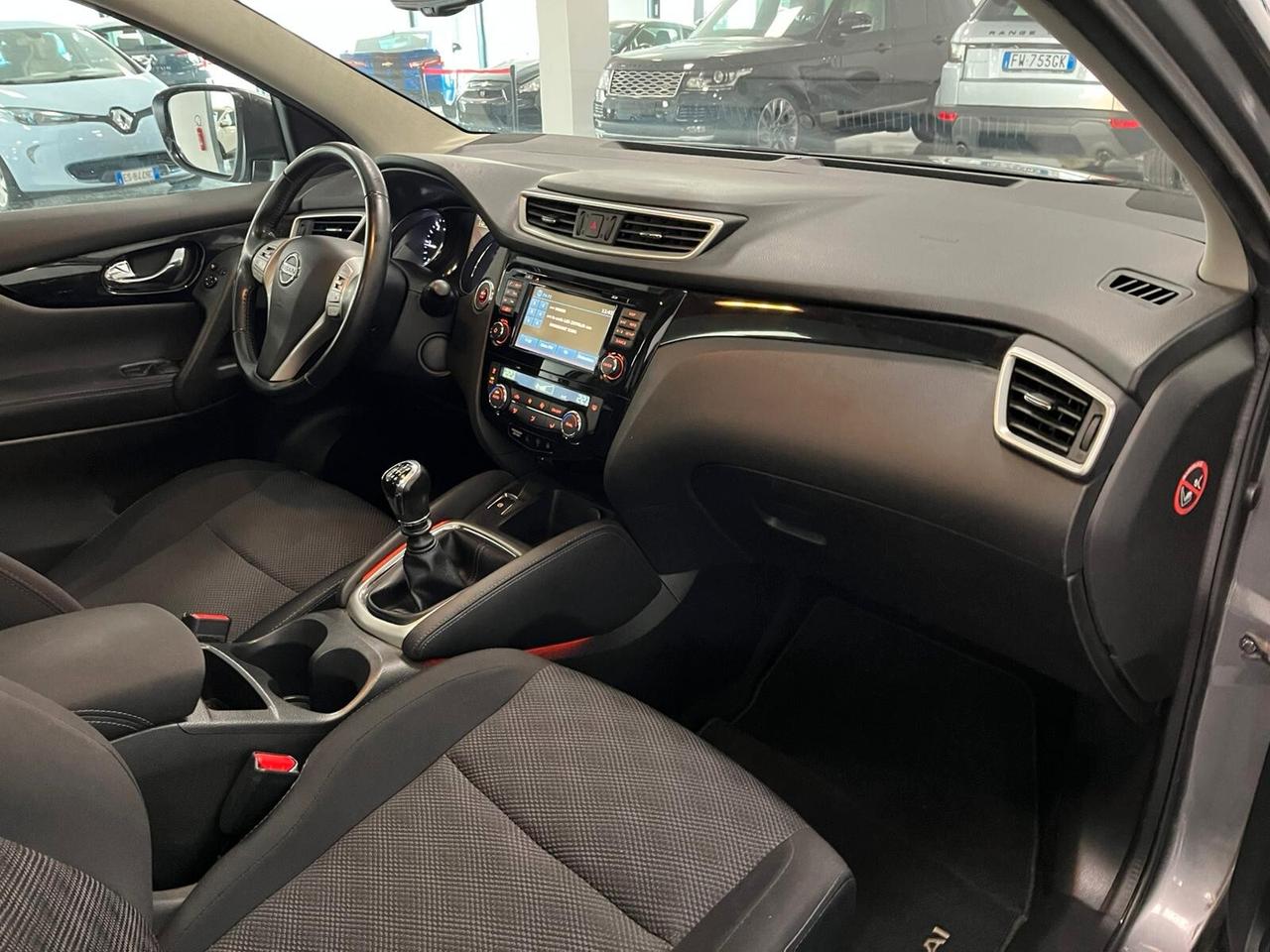 Nissan Qashqai 1.5 dCi Visia