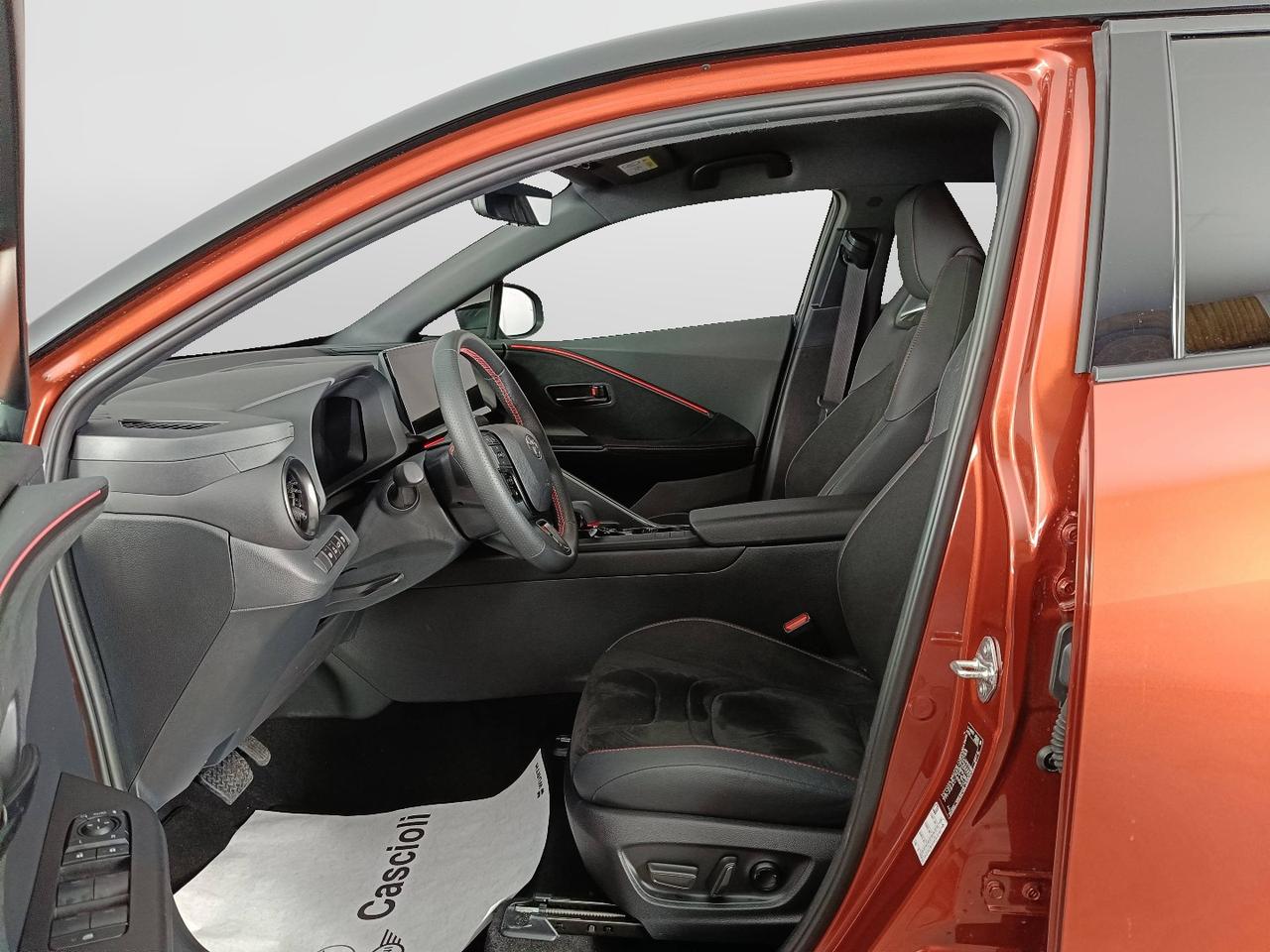 TOYOTA C-HR II 2023 - C-HR 2.0 phev GR Sport fwd e-cvt