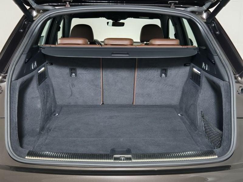 Audi Q5 II 2017 Diesel 40 2.0 tdi Business Sport quattro 190cv s-troni