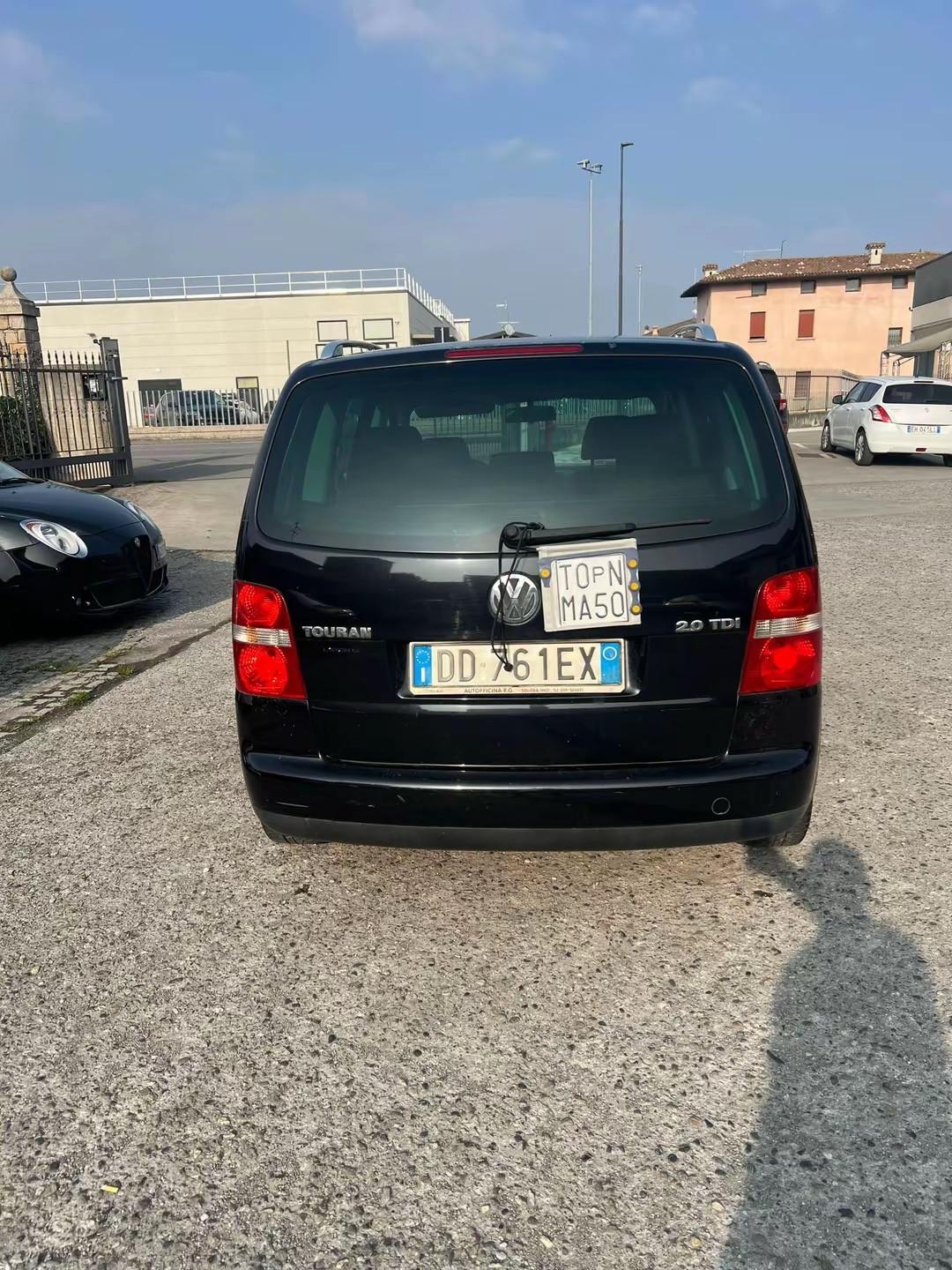 Volkswagen Touran 2.0 TDI DPF Highline