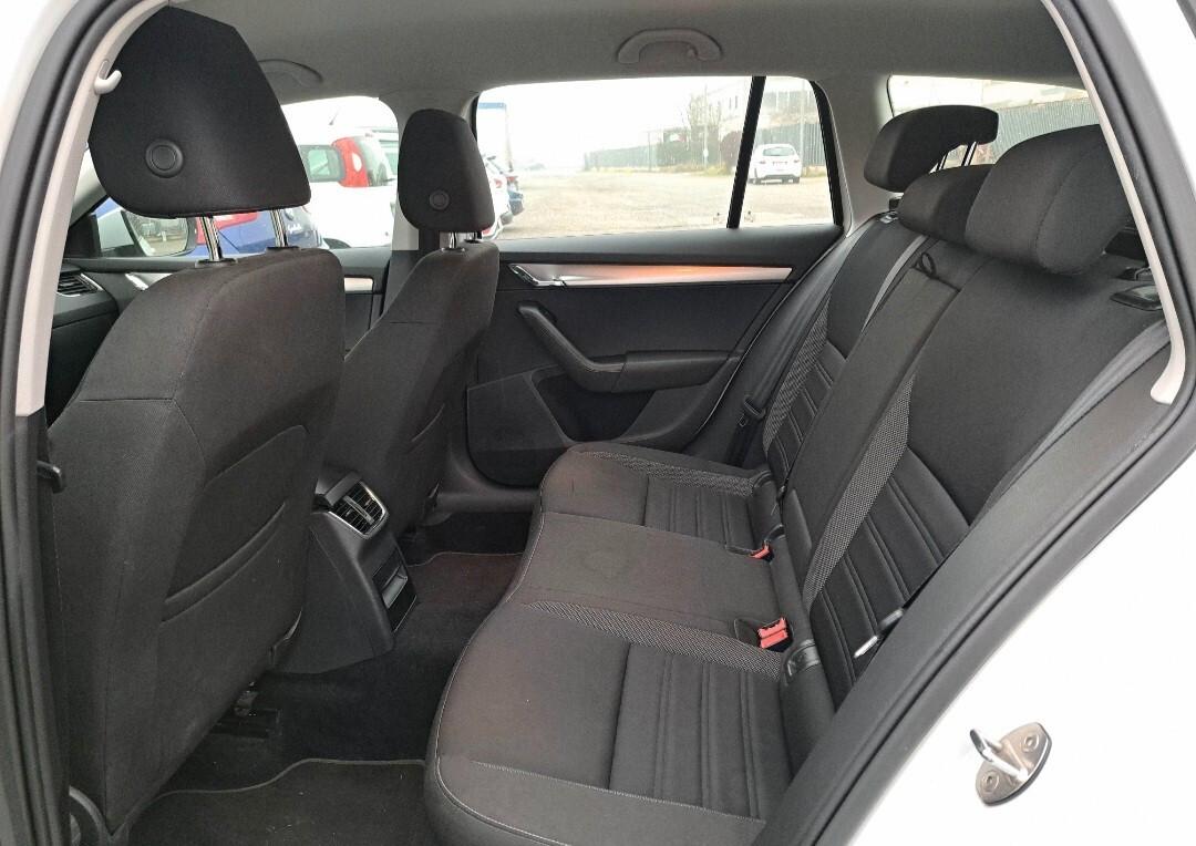 Skoda Octavia 1.6 TDI CR 90 CV Wagon Active
