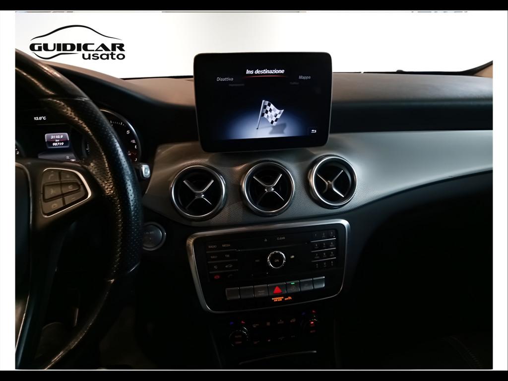 Mercedes-Benz GLA-X156 2017 - GLA 200 d Sport auto