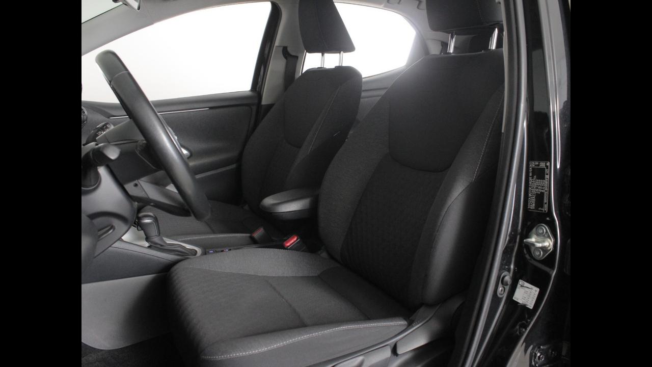 TOYOTA Yaris IV 2020 - Yaris 1.5h Trend