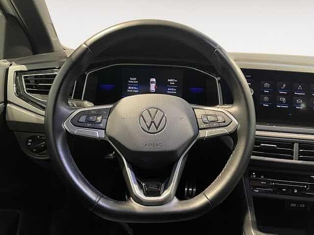 Volkswagen Polo 6ª serie 1.0TSI 95CV R-Line - NEOPATENTATI