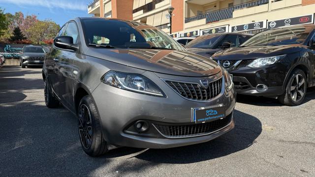 LANCIA Ypsilon 1.0 FIREFLY S&S HYBRID GOLD*24M.G.*CARPLAY*LED*TEL