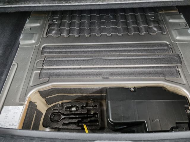 AUDI Q4 e-tron Q4 SPB 40 e-tron BUSINESS ADVANCED