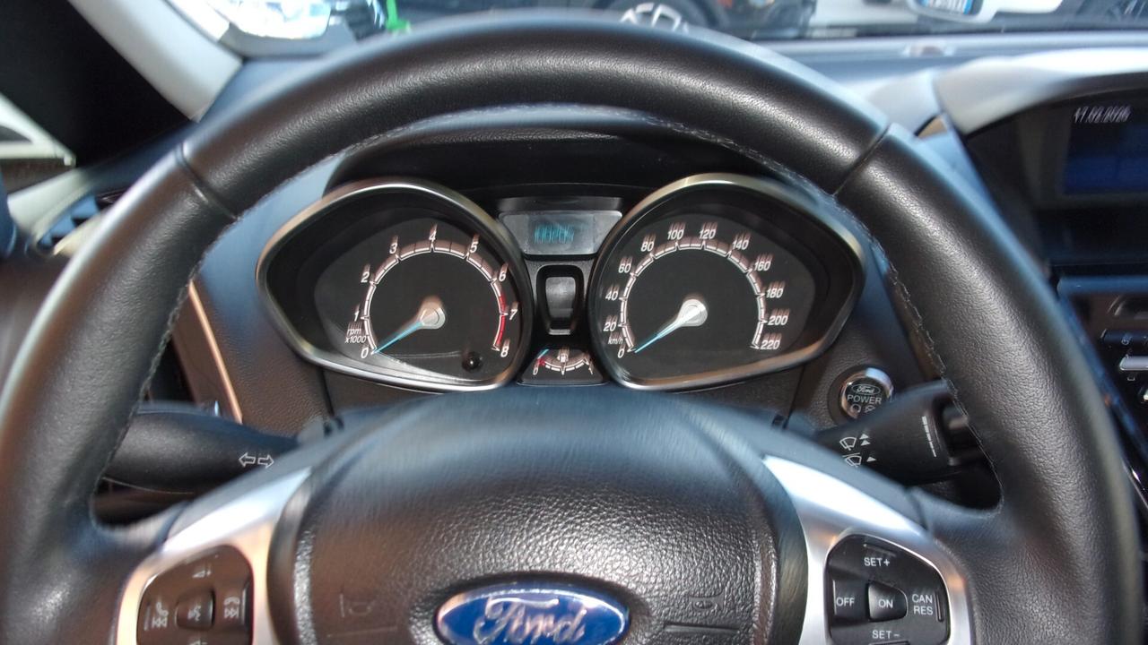 Ford B-Max 1.0 EcoBoost 100 CV Titanium