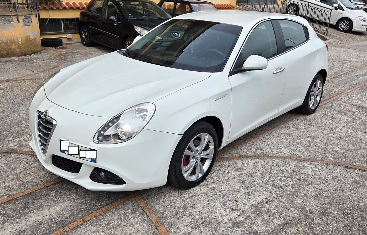 Alfa Giulietta 1.6 JTDm-2 105 CV GARANZIA 12 MESI
