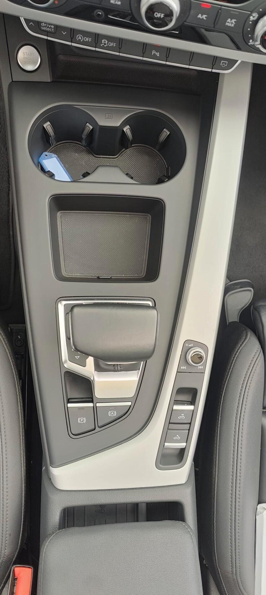 Audi A5 Cabrio 40 TFSI S tronic Business Advanced
