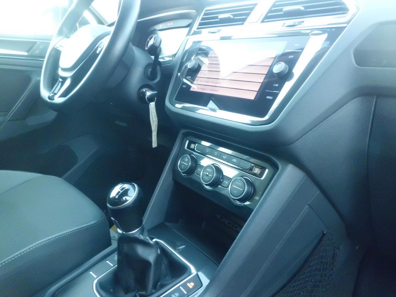 Volkswagen Tiguan 1.6 TDI R-LINE -FULL