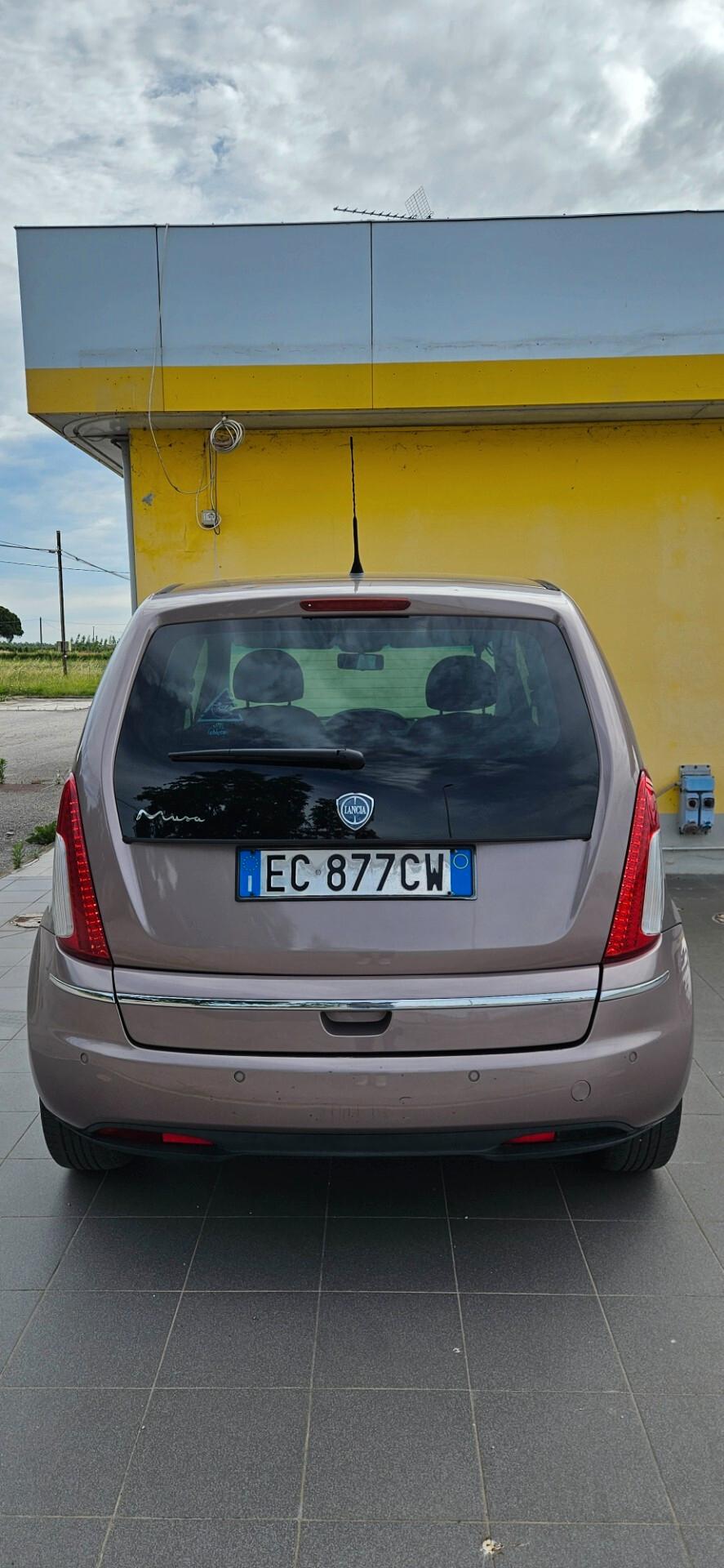 Lancia MUSA 1.4 Argento Ecochic GPL