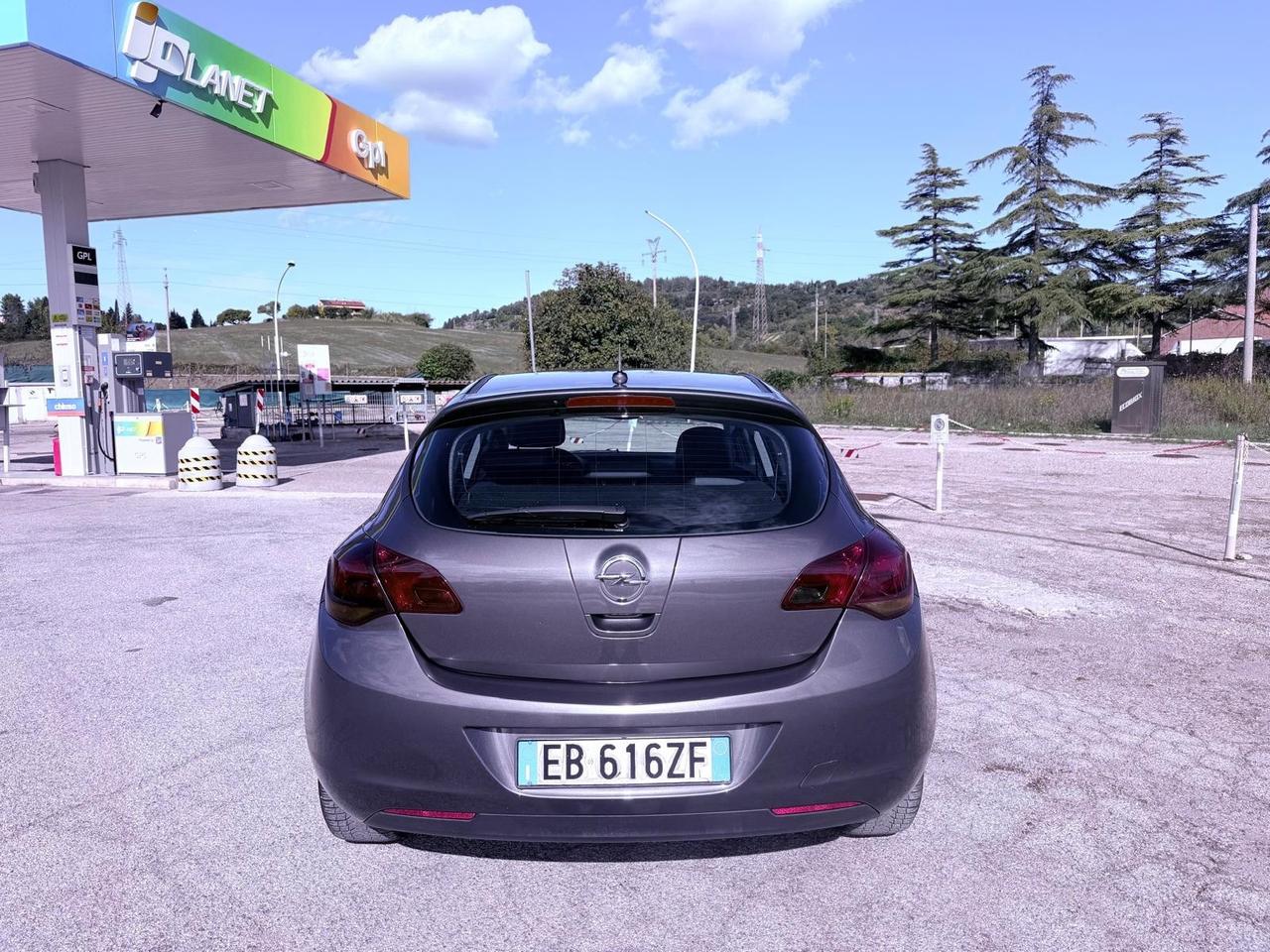 Opel Astra 1.7 CDTI 125CV 5 porte Elective