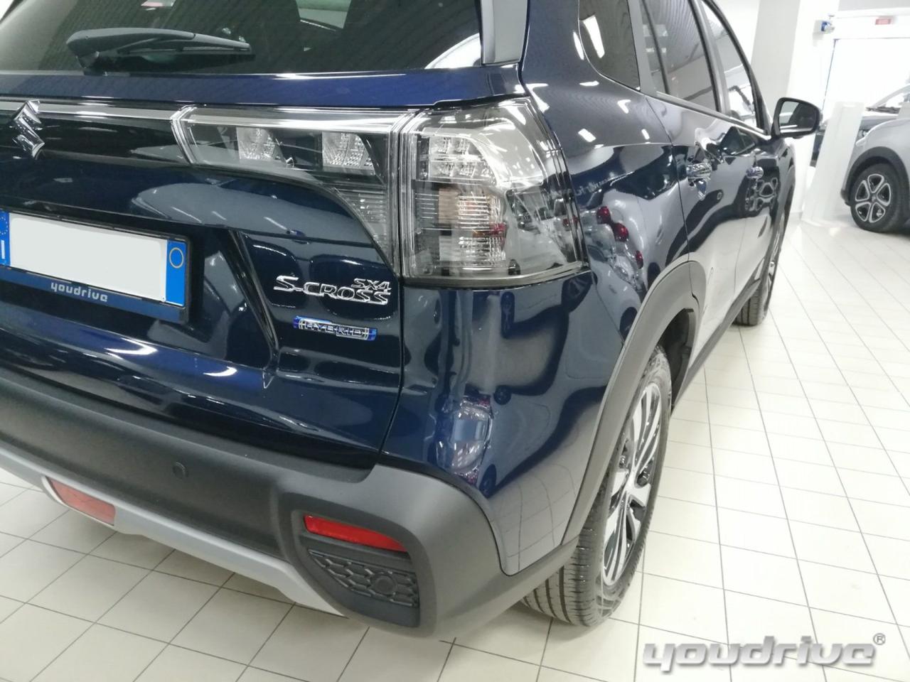 Suzuki S-Cross 1.4 Hybrid Top