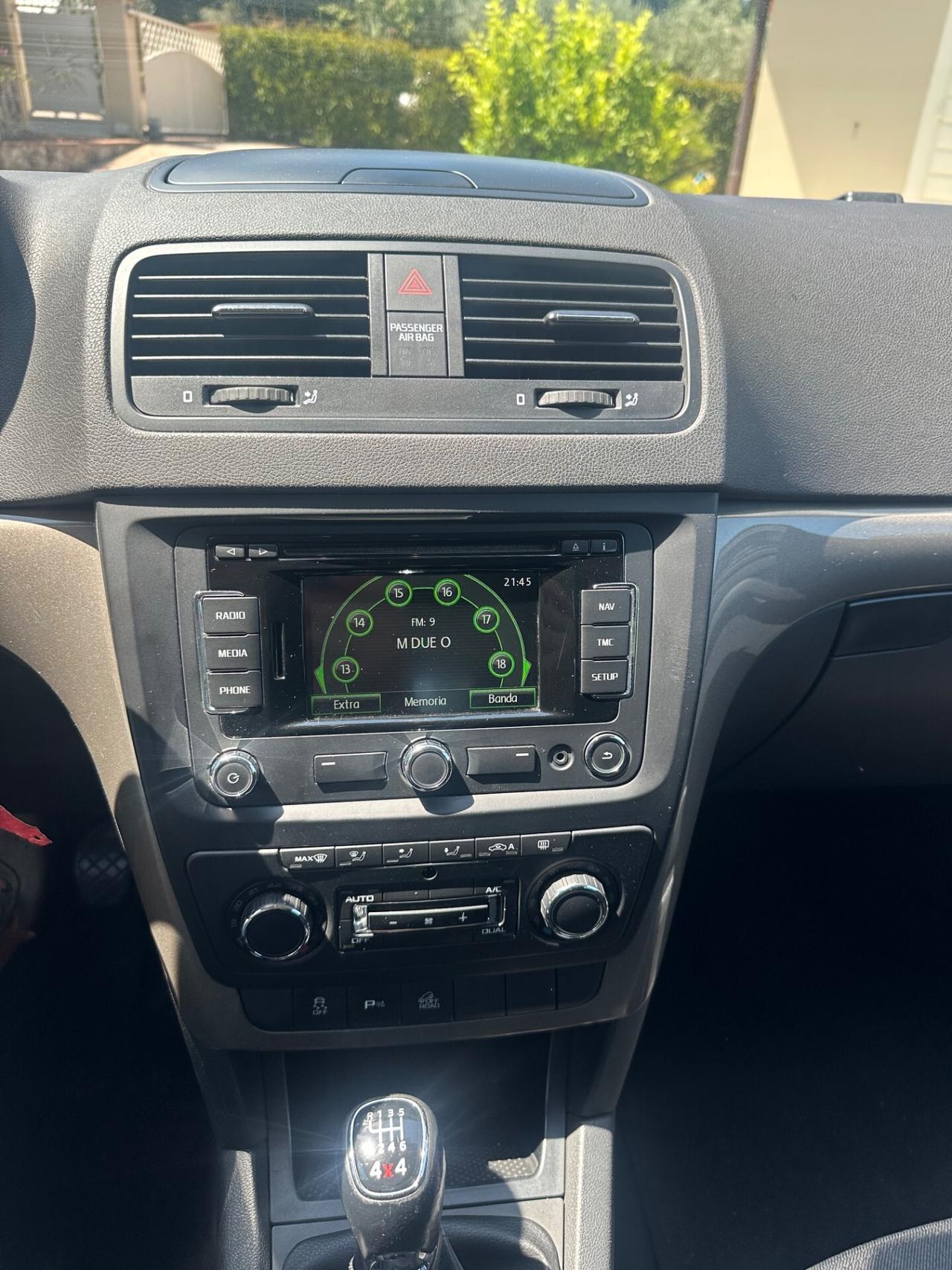 Skoda Yeti Outdoor 1.8 TSI 4x4 Elegance KM 0!!!!!