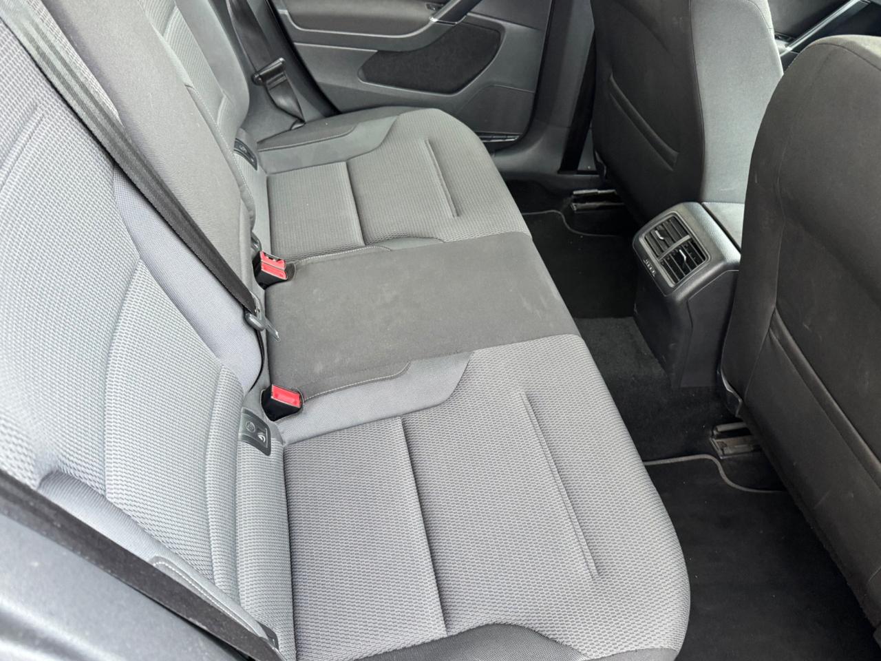 Volkswagen Golf 1.4 TGI 5p. Executive BlueMotion ok neopatentati