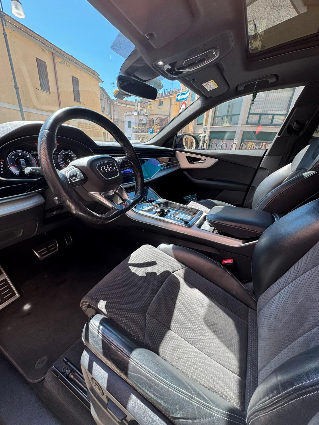 Audi Q8 50 TDI 286 CV quattro tiptronic S-line, TETTO, STRAFULL, UNICA SERVICE AUDI, SUPERBOLLO 30% IN MENO