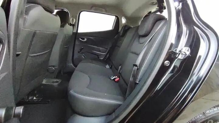 Renault Clio TCe 12V 75 CV 5 porte Moschino Zen