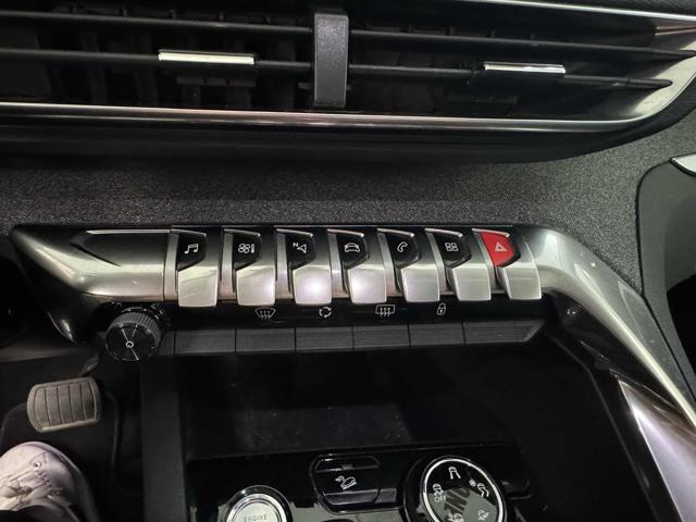 PEUGEOT 3008 BlueHDi 130 S&S EAT8 Allure