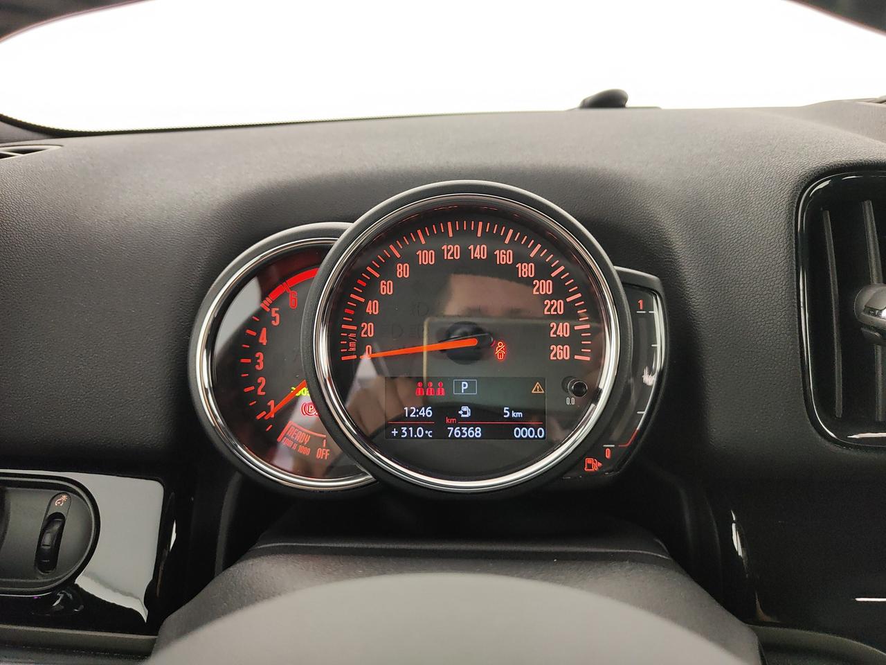 MINI Mini Countryman F60 2017 - Mini Countryman 2.0 Cooper SD Hype auto my18