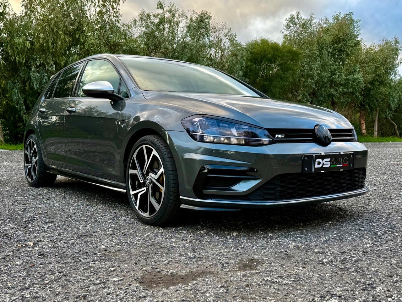 VOLKSWAGEN GOLF 1.6 TDI 115 CV DSG SPORT R LINE