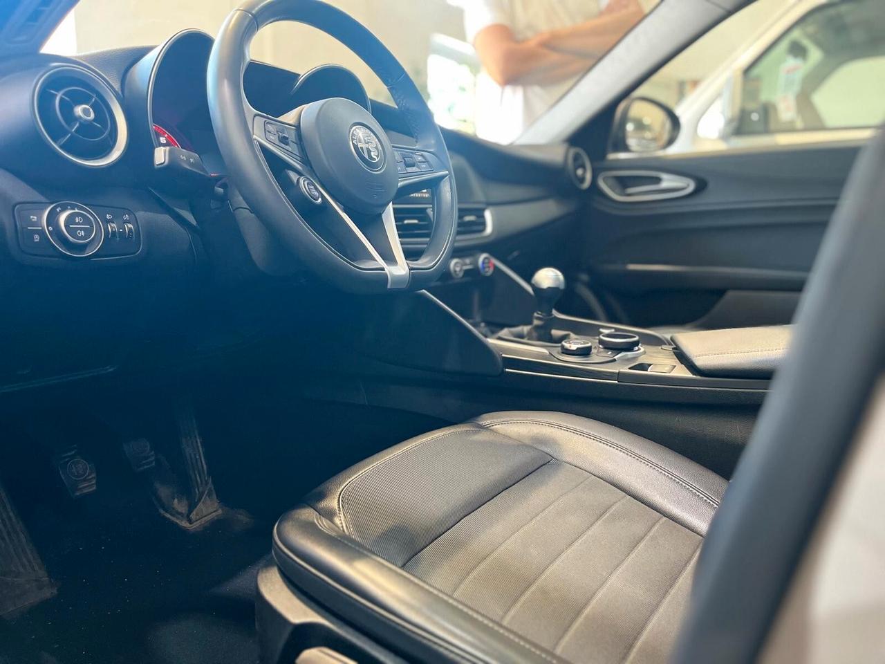 ALFA ROMEO GIULIA 2.2 Turbodiesel 180 CV 102340KM *UNICOPRO*