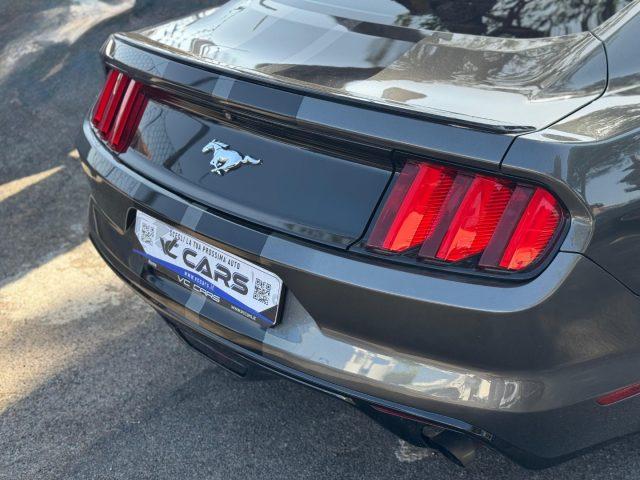 FORD Mustang Fastback 2.3 EcoBoost aut.