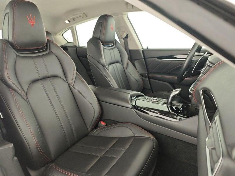 Maserati Levante V6 Diesel 275 CV AWD Gransport