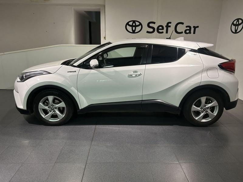 Toyota C-HR C-HR 1.8 Hybrid E-CVT Business AREA C FREE