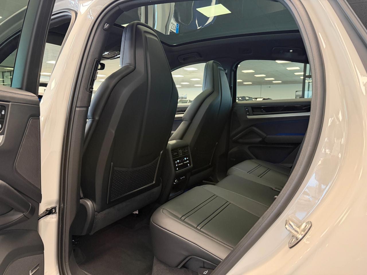 Porsche Cayenne 3.0 V6 E-Hybrid