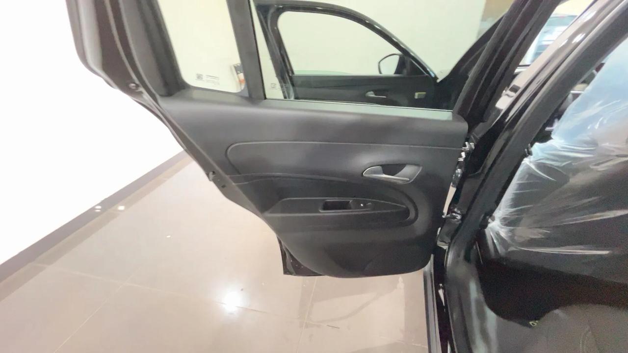 Jeep Avenger 1.2T e-hybrid Auto Tetto KM0
