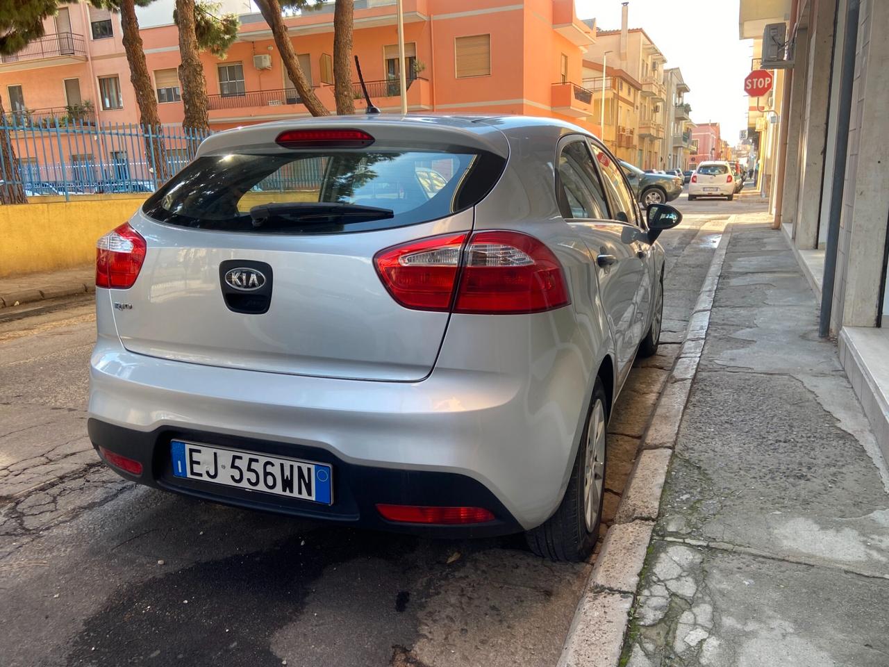 Kia Rio 1.2 CVVT 5p. LX