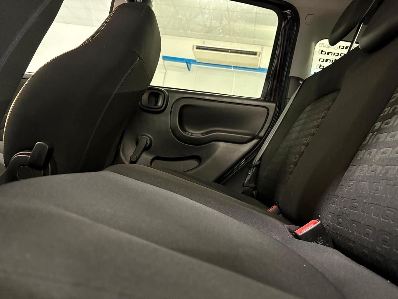 Fiat Panda Cross PANDINA 1.0 Hybrid SPOTICAR