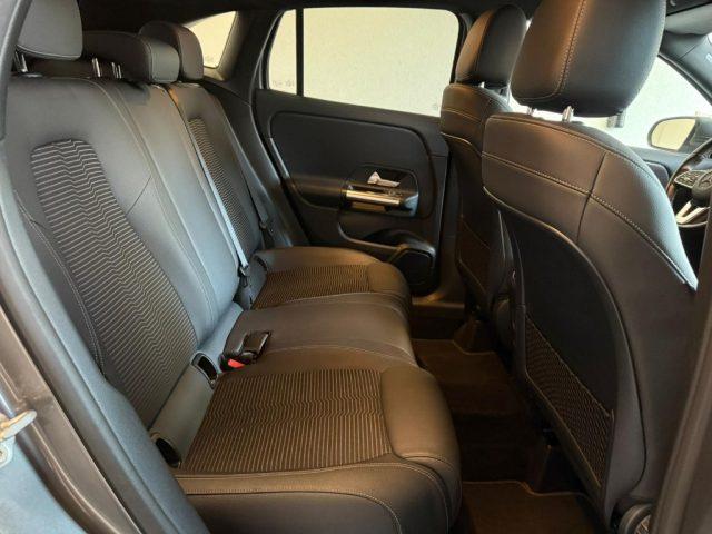MERCEDES-BENZ GLA 200 d Automatic Sport