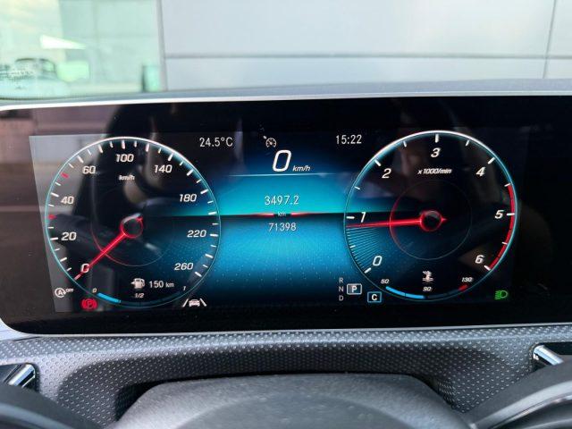 MERCEDES-BENZ A 180 d 1.5 116cv Automatic PREMIUM AMG TETTO-MAGNO