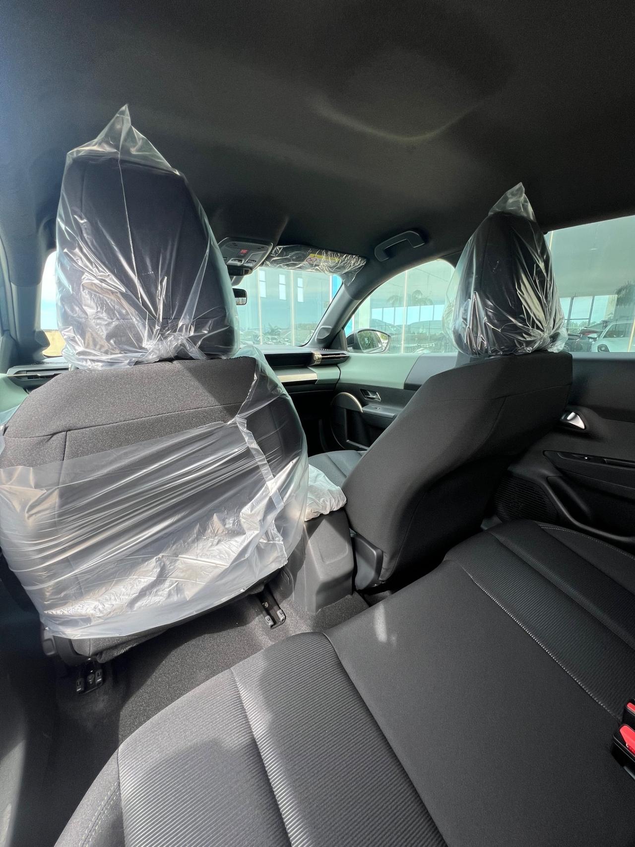 Lancia Ypsilon Hybrid e-DCT - possibilità noleggio no scoring
