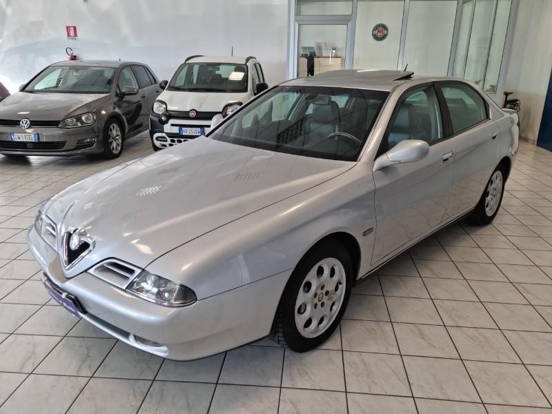 ALFA ROMEO 166 2.5i V6 24V cat Distinctive