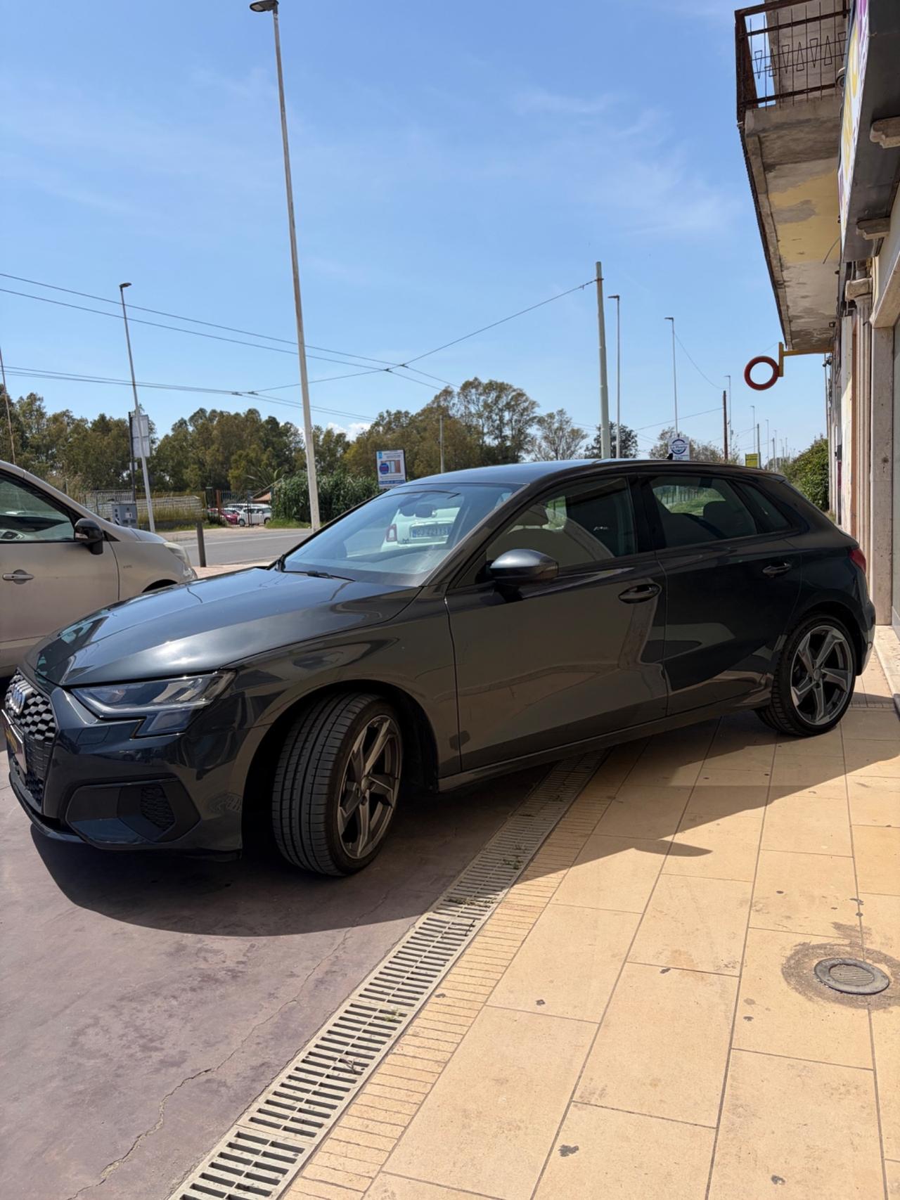 Audi A3 SPB 30 TDI Business Advanced